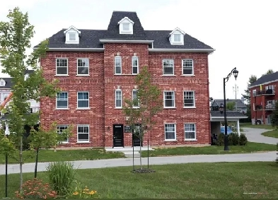 4 ½ au rdc, Quartier Émile Zola, Juillet gratuit Image# 1