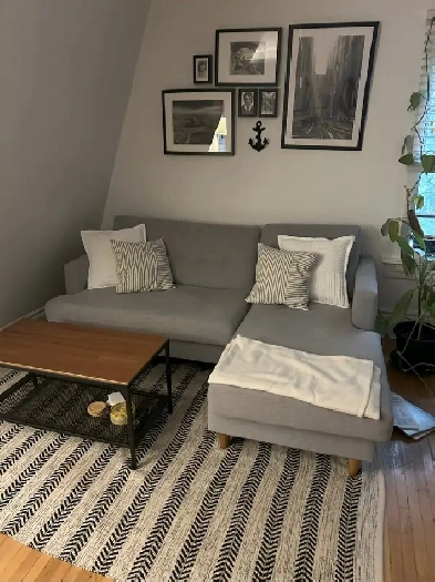 High Park Junction beautiful 1 bedroom Image# 7