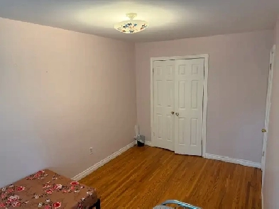 Room for rent in sharing for a girl Image# 1