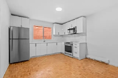 Newly Renovated Home in York near Eglington & Keele Image# 2