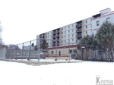 One Bedroom Condo for Rent, Valhalla on the RED Image# 4