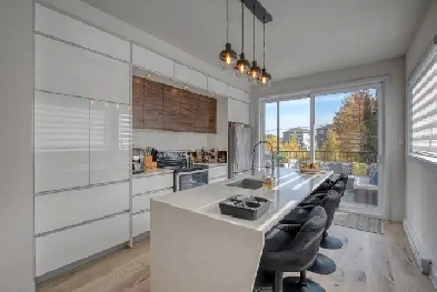 Dispo 1er Septembre, Condo moderne 5 ½ à Mirabel Image# 3