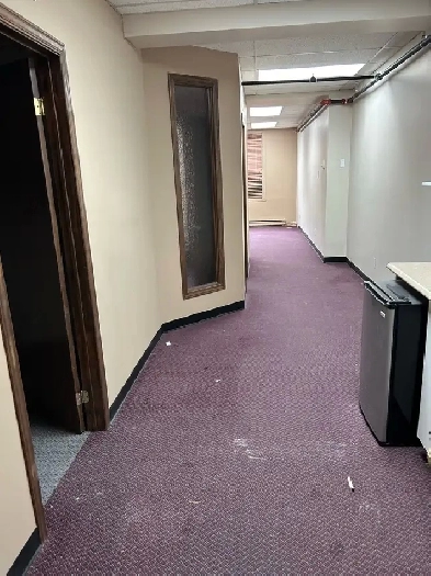 beau local de 500 pieds carrés situé à St Jérôme Image# 2