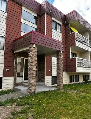 2 Bedroom 1 Bath - HEAT INCLUDED starting at $1895 Image# 1