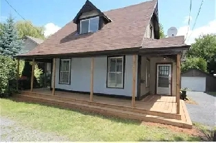 1 bedroom apartment with garden near Britannia Beach Image# 2