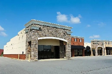 LCBO & Beer Store with Property – For Sale Near Hamilton Image# 1