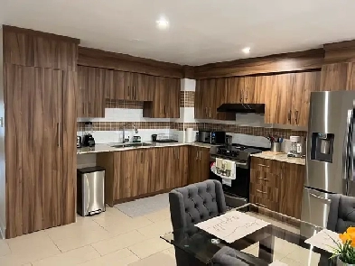 ST MICHEL 5 ½ RENOVER - BIJOUX Image# 1