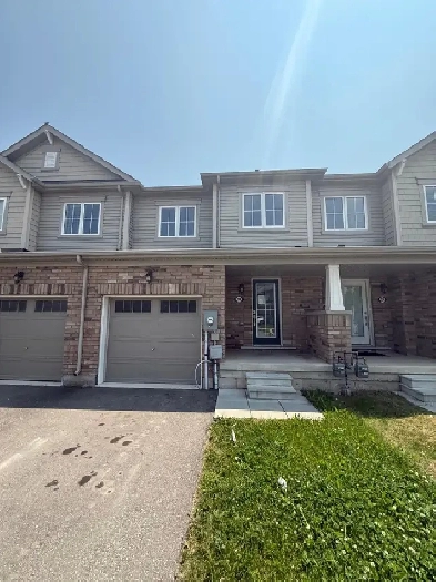 236 Esther Crescent Image# 13