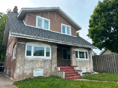 3 bed rooms   2.5 bathrooms apartment unit for rent Image# 2