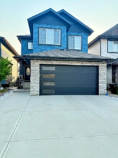 Executive Home for Rent Image# 3