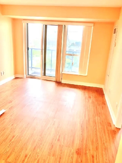 2BR/2WR Condo @ 401/Kennedy Image# 6