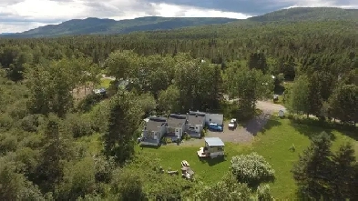 Chalets à vendre dans Charlevoix Image# 3