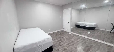 PRIVATE ROOM FOR RENT IN SCARBOROUGH Image# 1