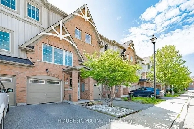 ✨BRIGHT AND SPACIOUS 3 BDRM 4 BATHROOM TOWNHOME FOR SALE! Image# 8