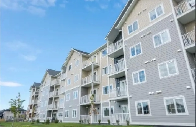 2 Bedroom   Den, 2 Bath - The Pinnacle - Deveraux - For Rent Image# 5
