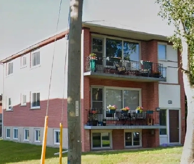 Two bedroom lower level apartment Image# 1