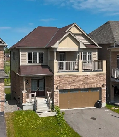 4 Bed 2.5 Bath House in Niagara Falls Image# 9