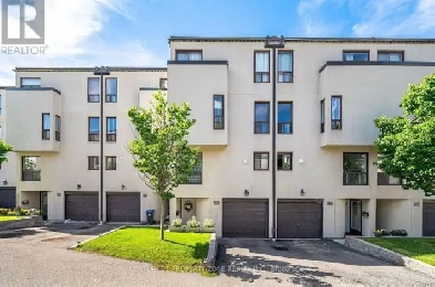 Fully Furnished 4BR Townhome in Streetsville Image# 1