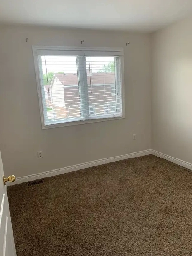 Private Room for Rent Image# 1