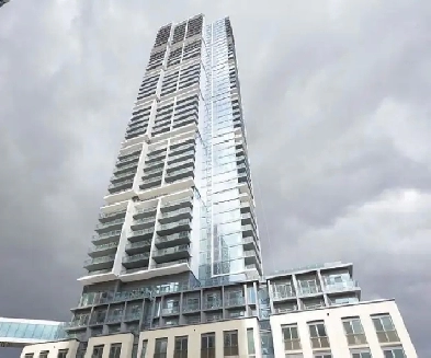 Vaughan Metropolitan Centre TC5 -$2,300 (1b den, Parking) Image# 4