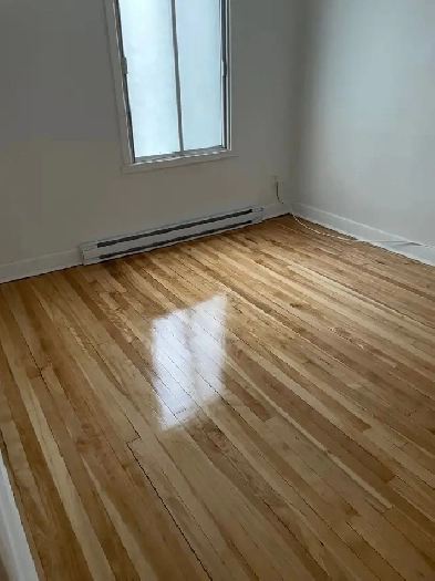 4 1/2 sur la 12e avenue/Robert (métro St-Michel) Image# 1