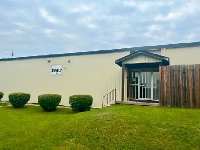 Commercial Space for Rent - Strathroy Image# 3