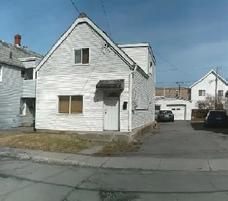 Petite maison Île de Hull Image# 2