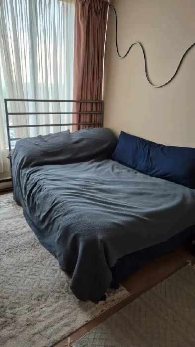 Room for rent in Condo as of Sept 1 Image# 1
