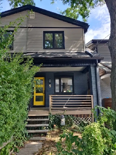 Semi-detached 3 Bed, 2 Bath House for Rent Image# 7