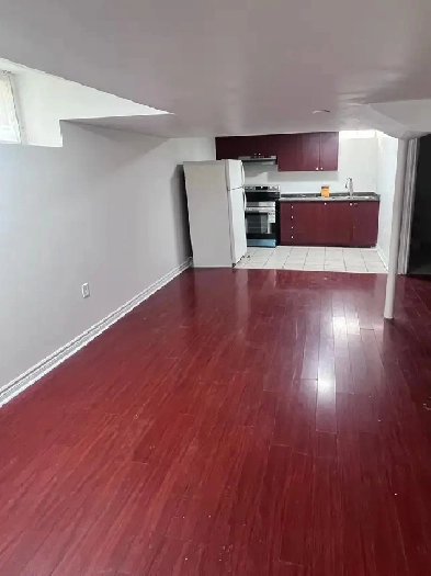 BASEMENT FOR RENT Image# 1