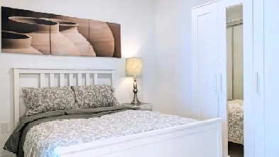 Furnished 2 Bedroom 2 Washroom Condo by Subway Image# 7