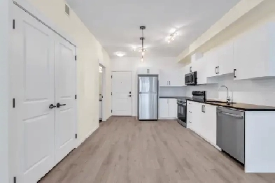 Modern 1-Bedroom Apartment in the Heart of Legacy SE Image# 1