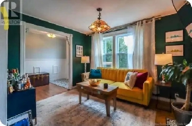 EAST - House for Rent - 2 Bdrm Image# 1