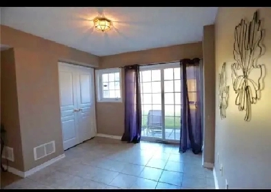 room for rent Image# 2