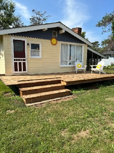 Traditional Cozy Cottage long term Rental in Stanhope Image# 1