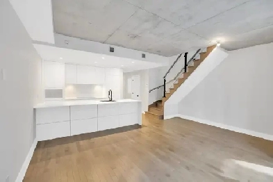 Luxueux 3 1/2 disponible à partir du 1er Juillet Image# 1