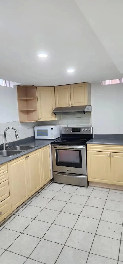 Brand New 2 Bedroom Basement For Rent Image# 1