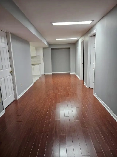 3 bedroom Markham basement apartment Image# 1
