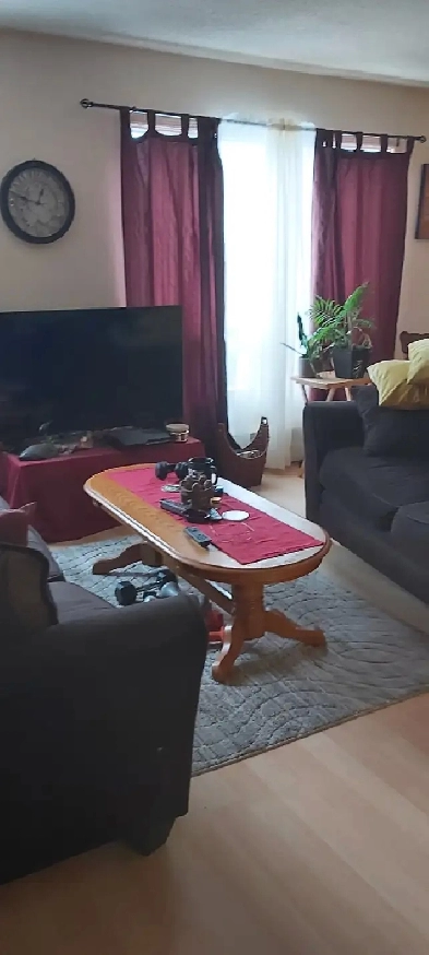 2 Bed North Oshawa Image# 1