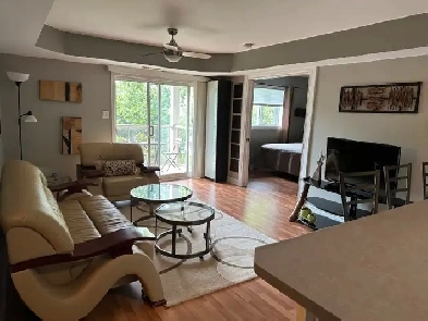 Harbourview unit  for 2 Law students - 2 min walk from UofW Image# 5