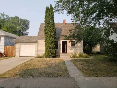 Beautiful 2 Story House with Garage For Rent $1,750.00/Month Image# 5
