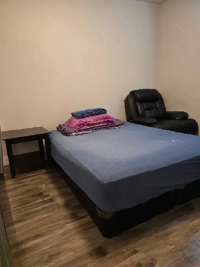 large spacious room Available for rent in Parsons Creek. Image# 1