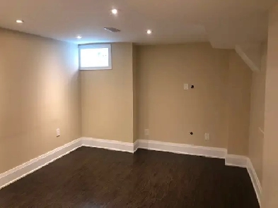 Room For Rent Near U of T Scarborough Campus - Female  Only Image# 1