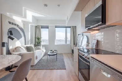 Beautiful studio to rent in Old Port- 1364$ Image# 11