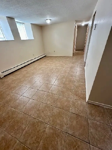 Cute & Cozy All Inclusive 2 Bdrm Apt Available July 1st Image# 8