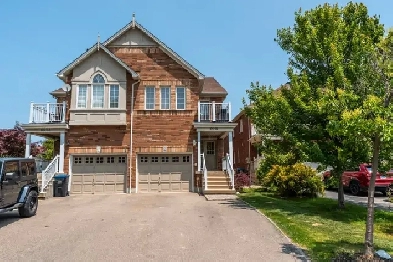 For Sale: 3 Bed/3Bath, Finished Basemnt, huge rooms, 4 Parking! Image# 8