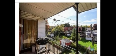 Logement 4 1/2 à Louer - Rénové - Disponible Juillet Image# 1