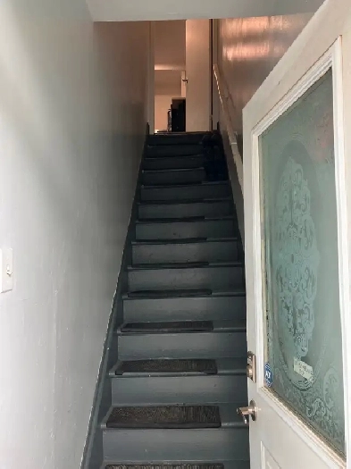 2 bedroom apartment for rent in upper duplex in ville emard. Image# 11