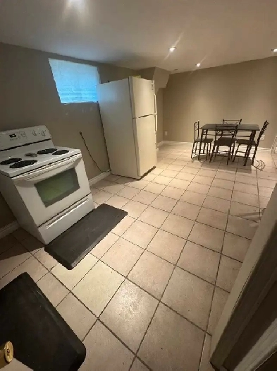 2 bedroom lower level apartment Image# 1