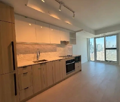 Master Bedroom for rent Image# 7